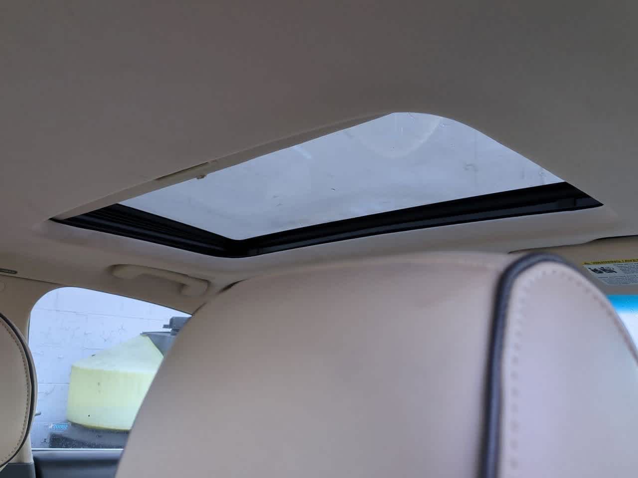 Thumbnail: 2012 Lincoln MKZ - 21