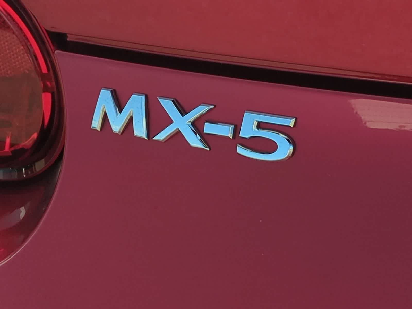 Thumbnail: 2020 Mazda MX-5 Miata - 12