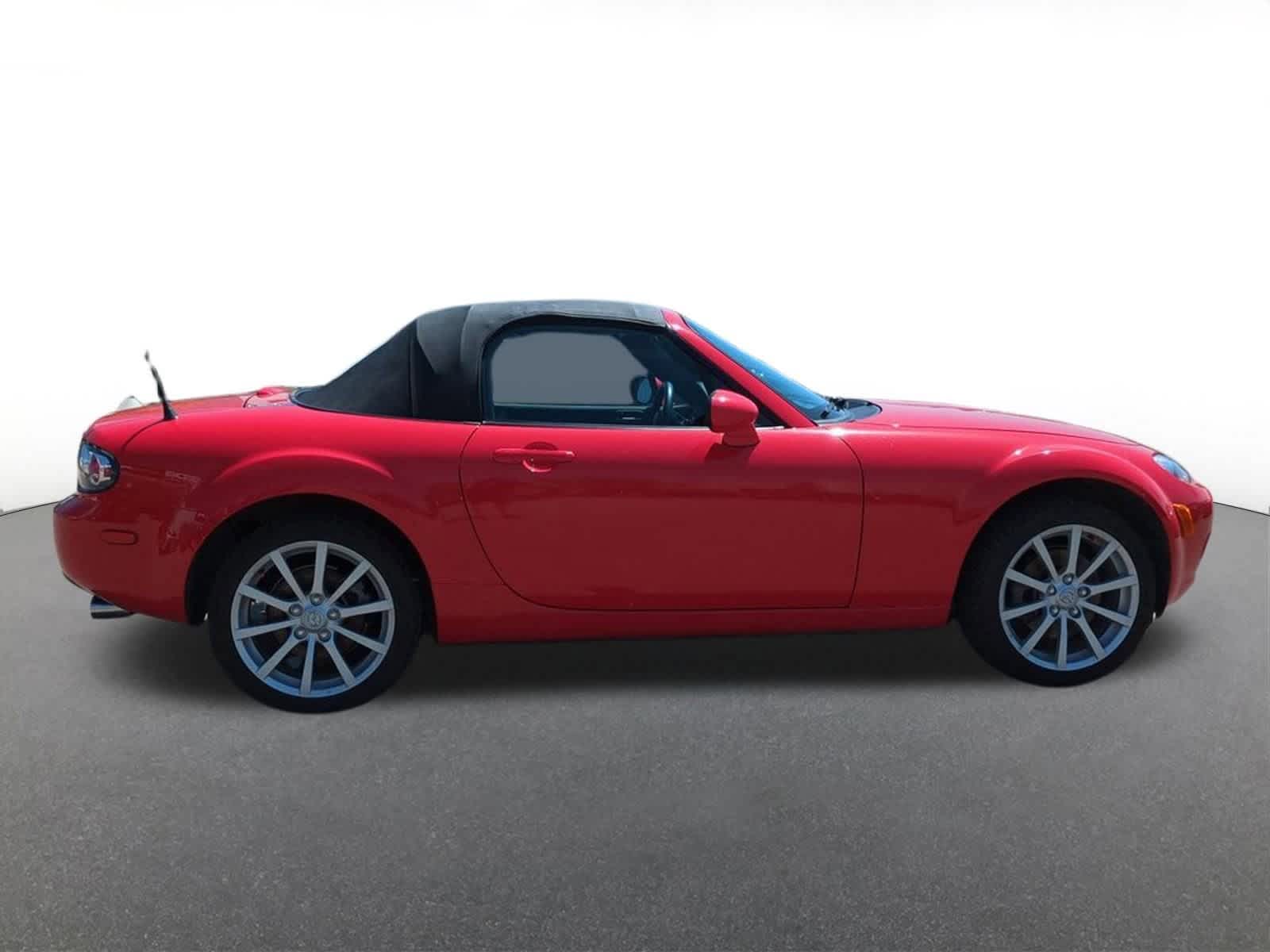 Thumbnail: 2006 Mazda MX-5 Miata - 7