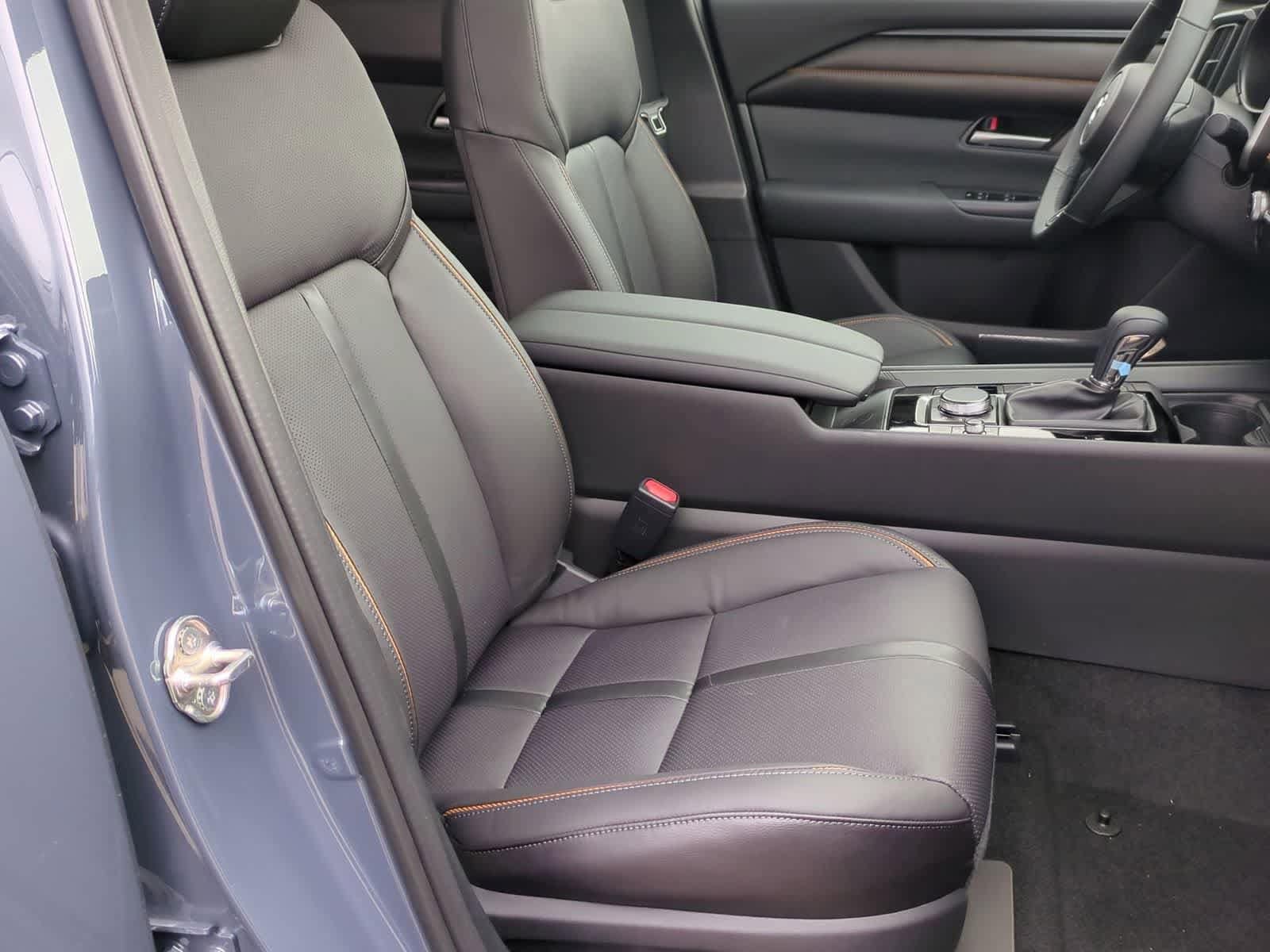 Thumbnail: 2026 Mazda CX-50 - 22