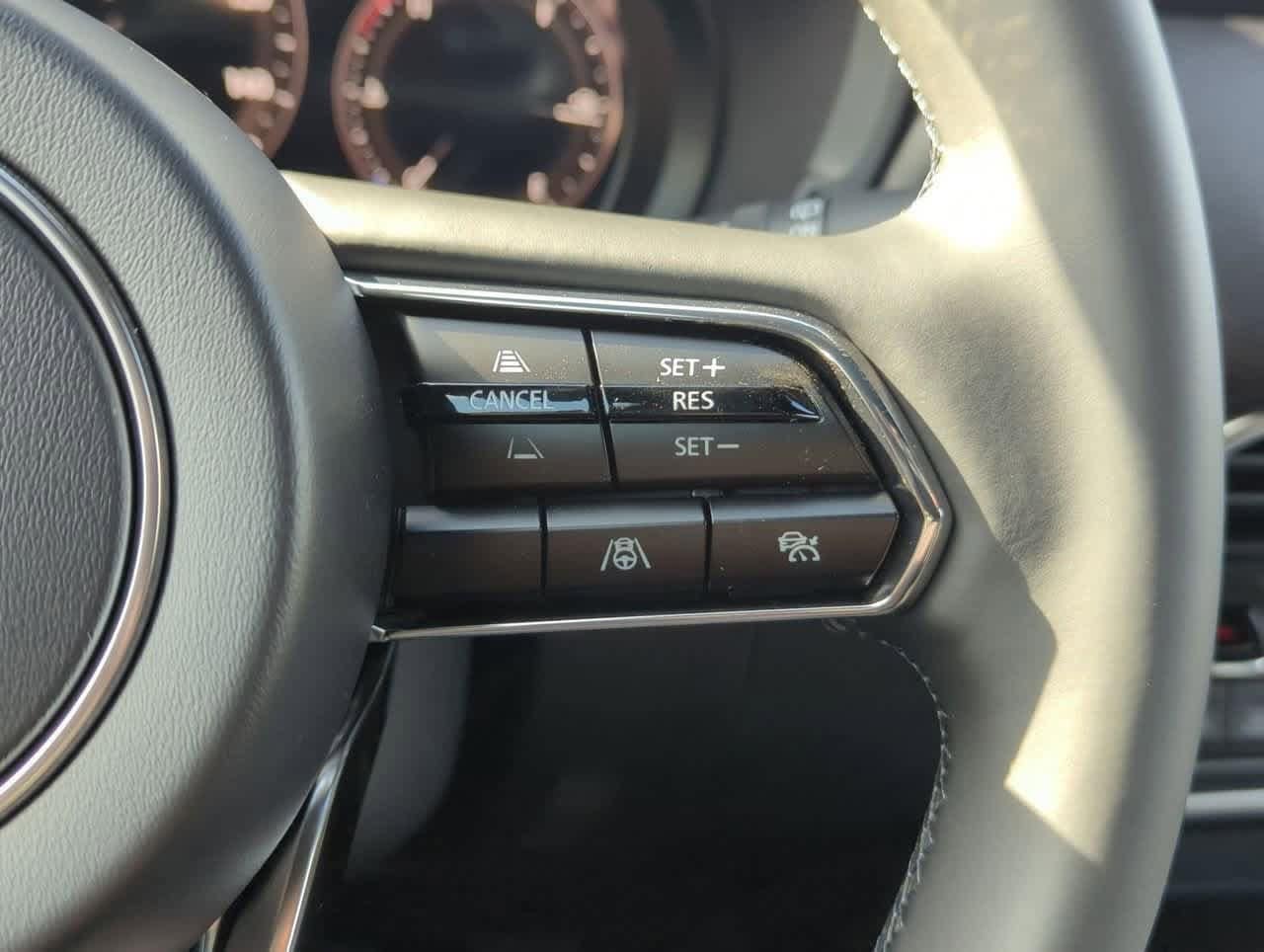 Thumbnail: 2025 Mazda CX-70 - 24