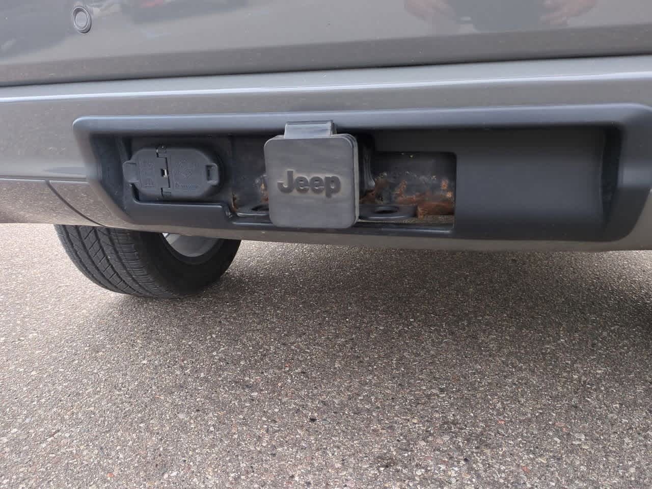 Thumbnail: 2021 Jeep Grand Cherokee - 33