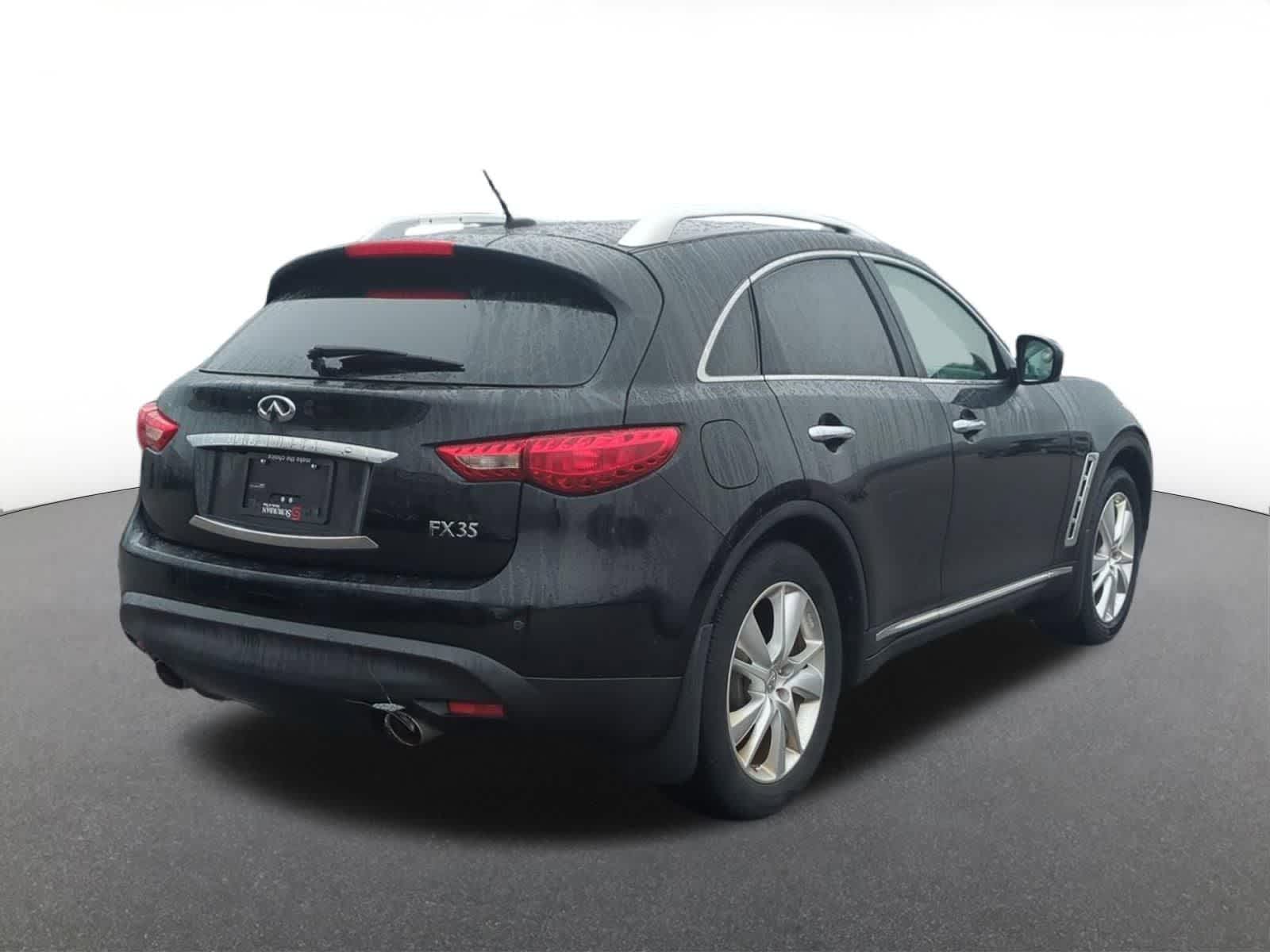Thumbnail: 2012 INFINITI FX35 - 6