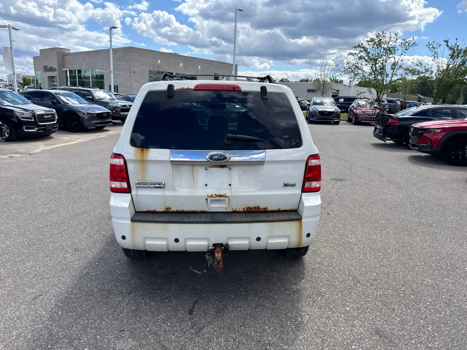 Thumbnail: 2010 Ford Escape - 6
