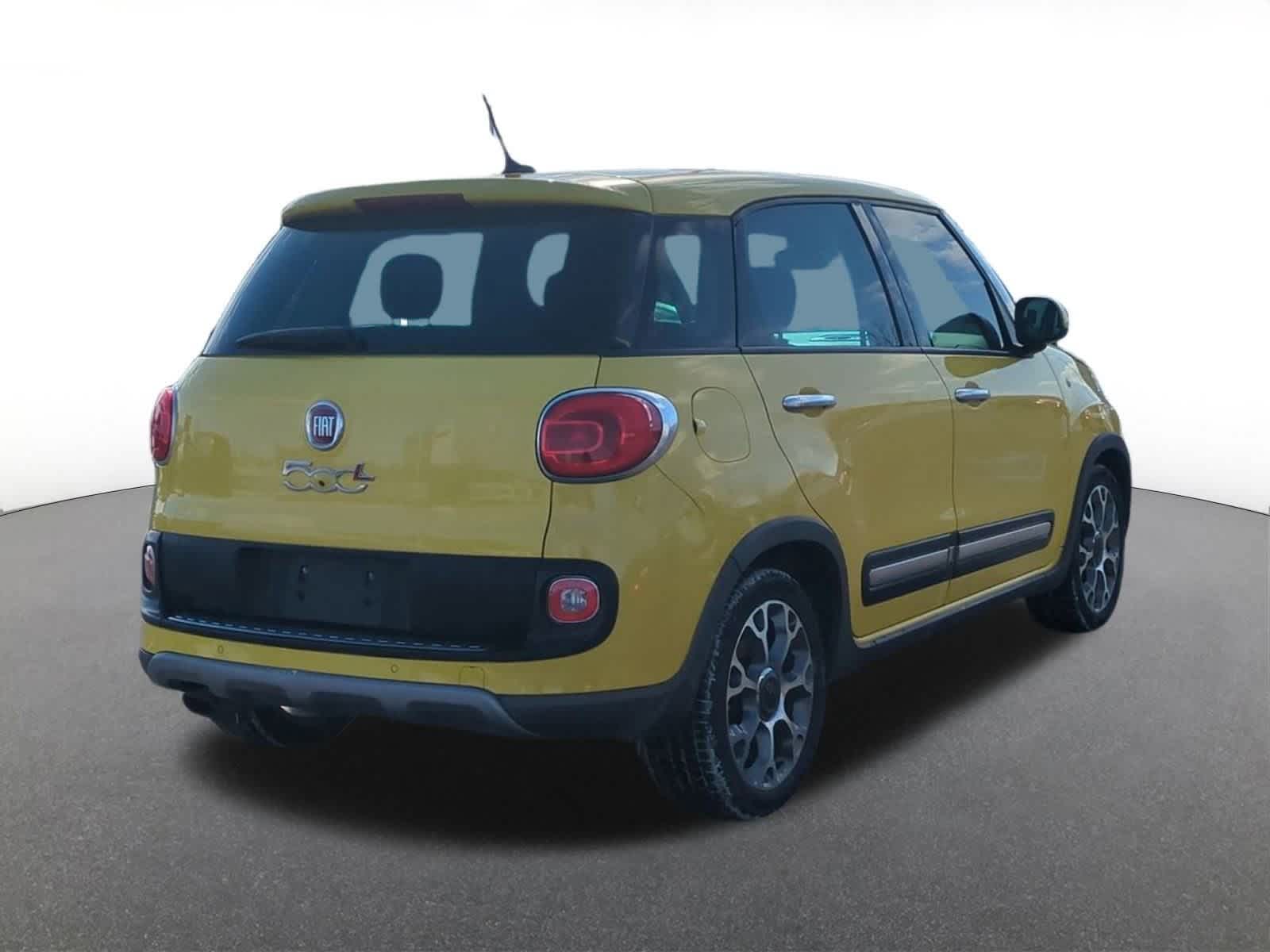Thumbnail: 2014 Fiat 500L - 6
