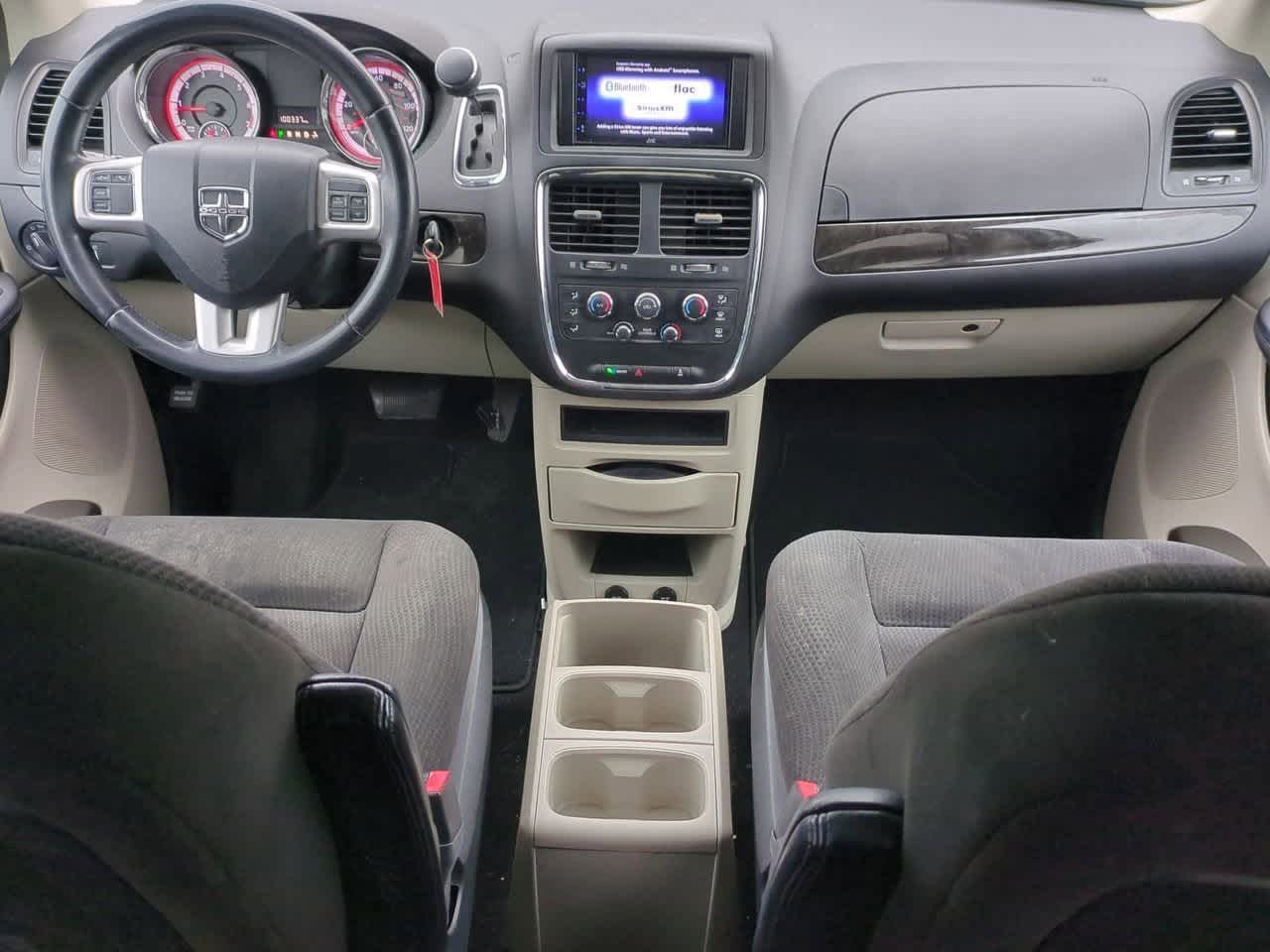 Thumbnail: 2016 Dodge Grand Caravan - 14