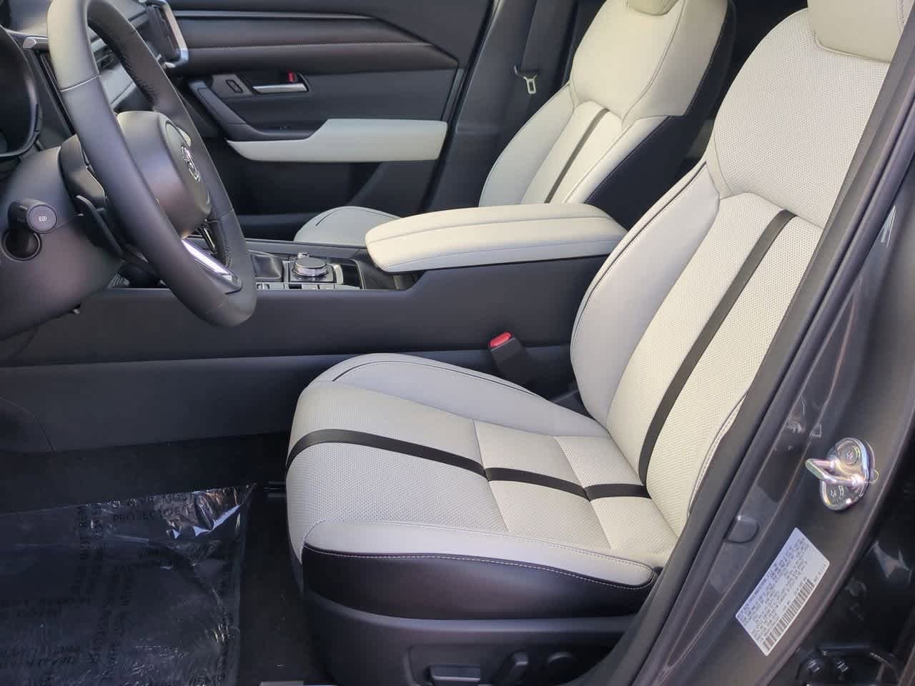 Thumbnail: 2026 Mazda CX-50 - 15