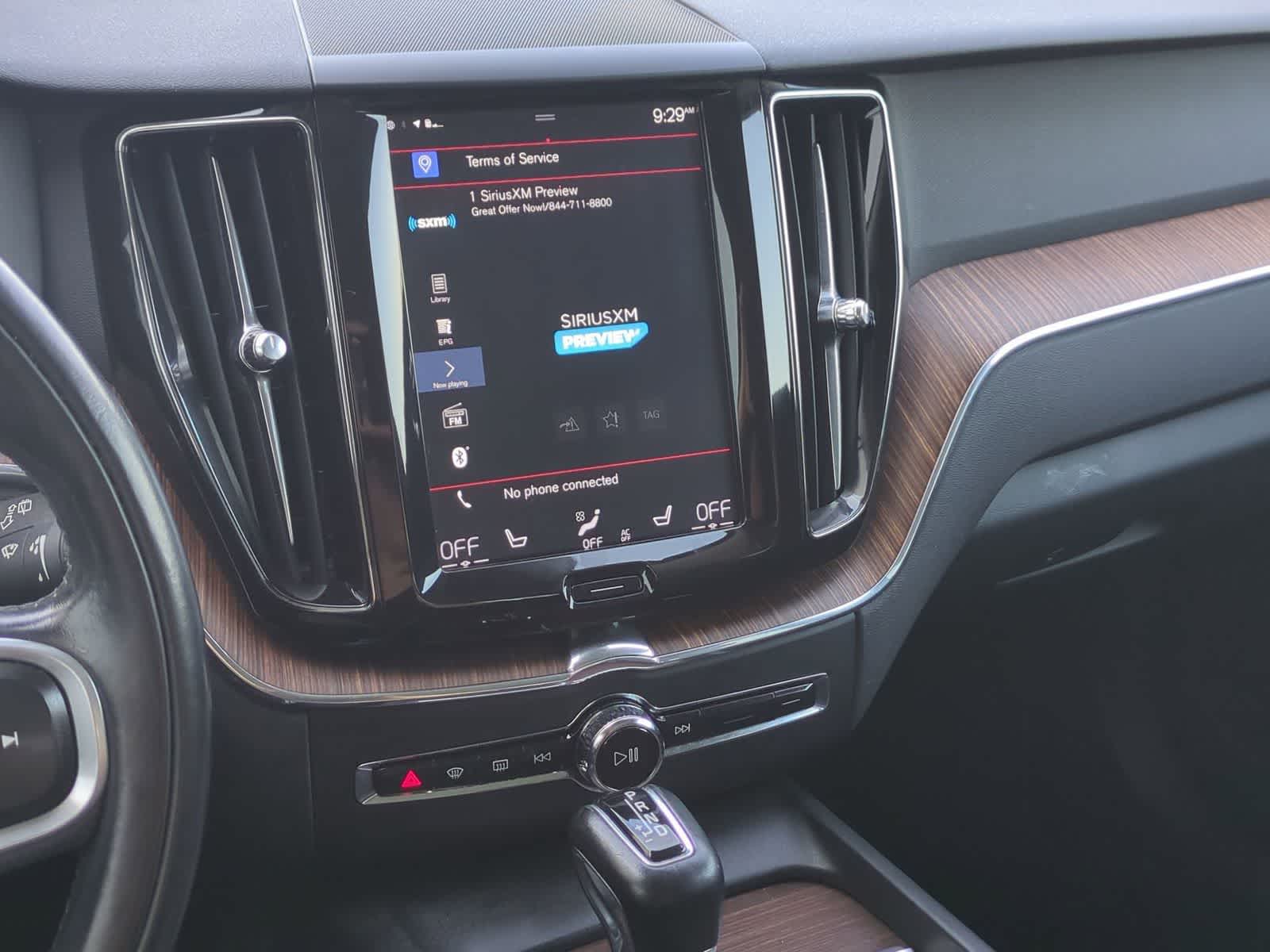 Thumbnail: 2019 Volvo XC60 - 27