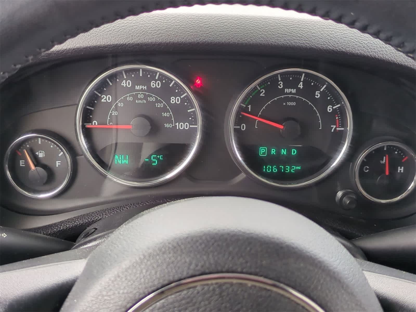 Thumbnail: 2015 Jeep Wrangler - 29