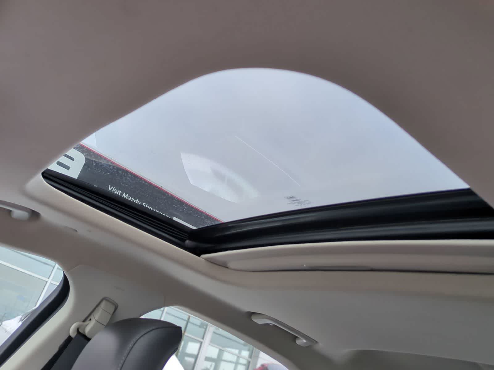 Thumbnail: 2013 Ford Fusion - 18