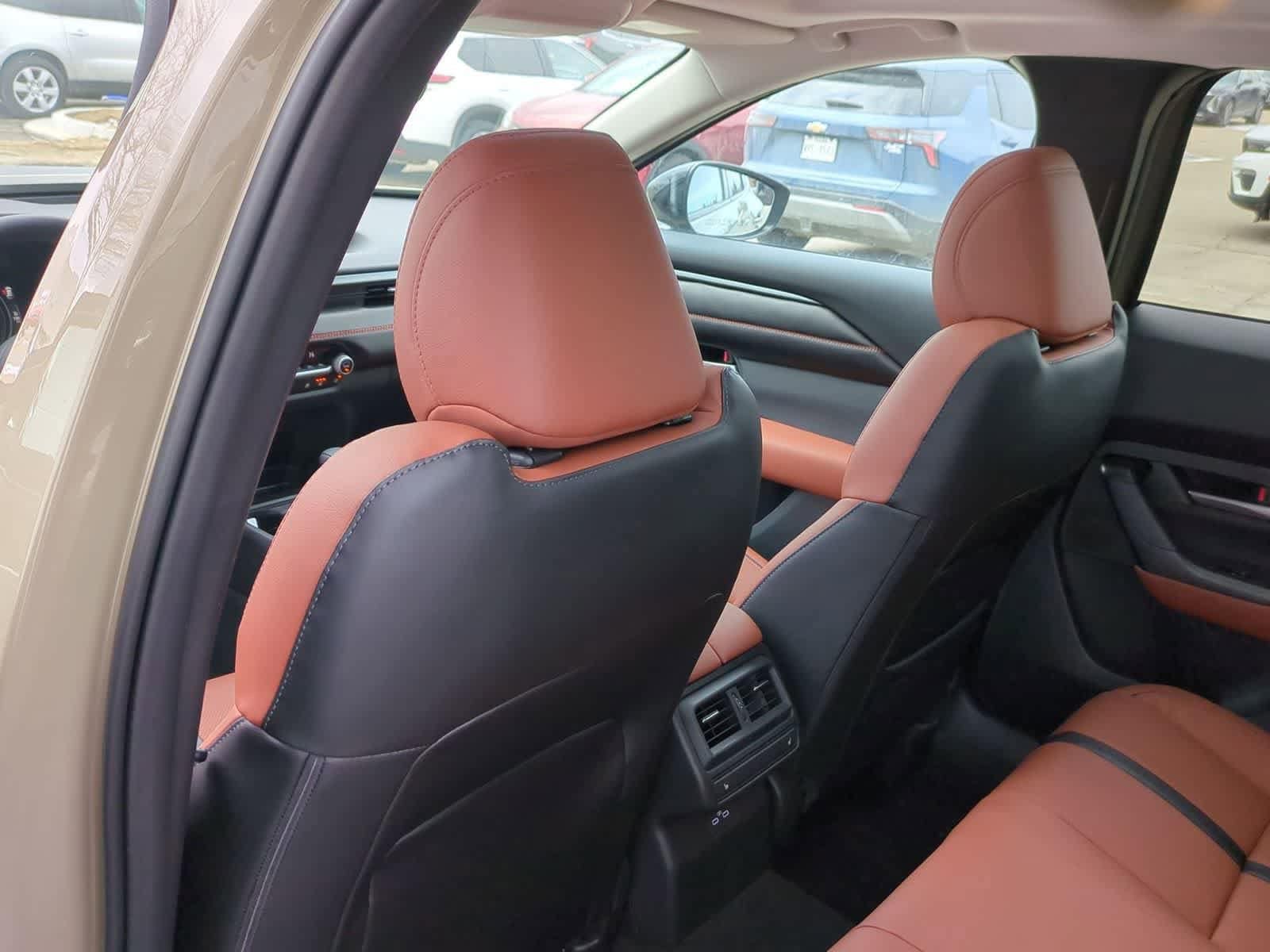 Thumbnail: 2026 Mazda CX-50 - 17