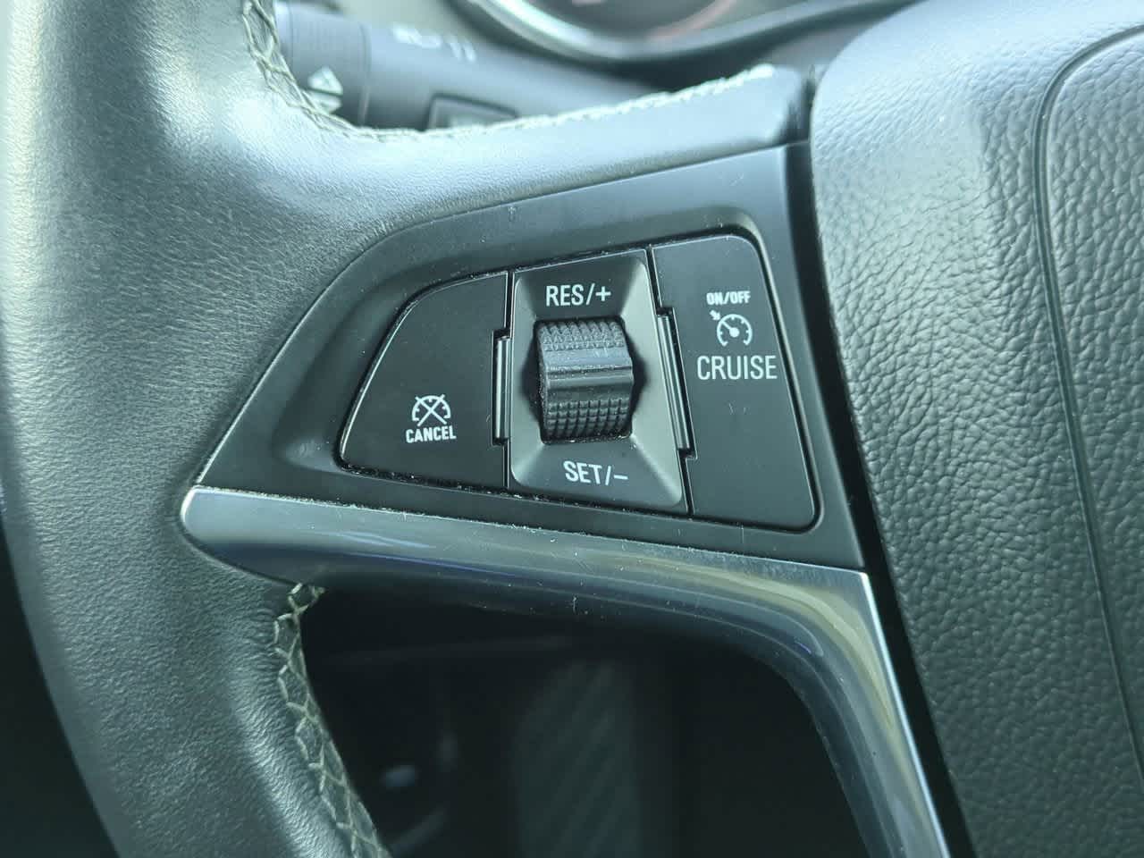 Thumbnail: 2018 Buick Encore - 22