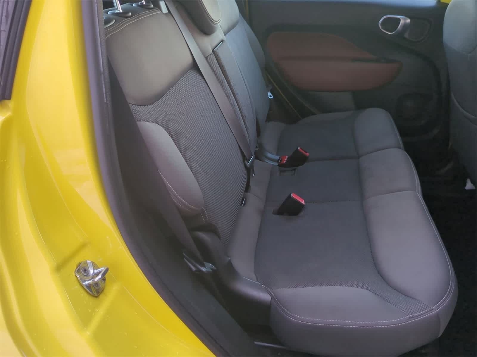 Thumbnail: 2014 Fiat 500L - 19