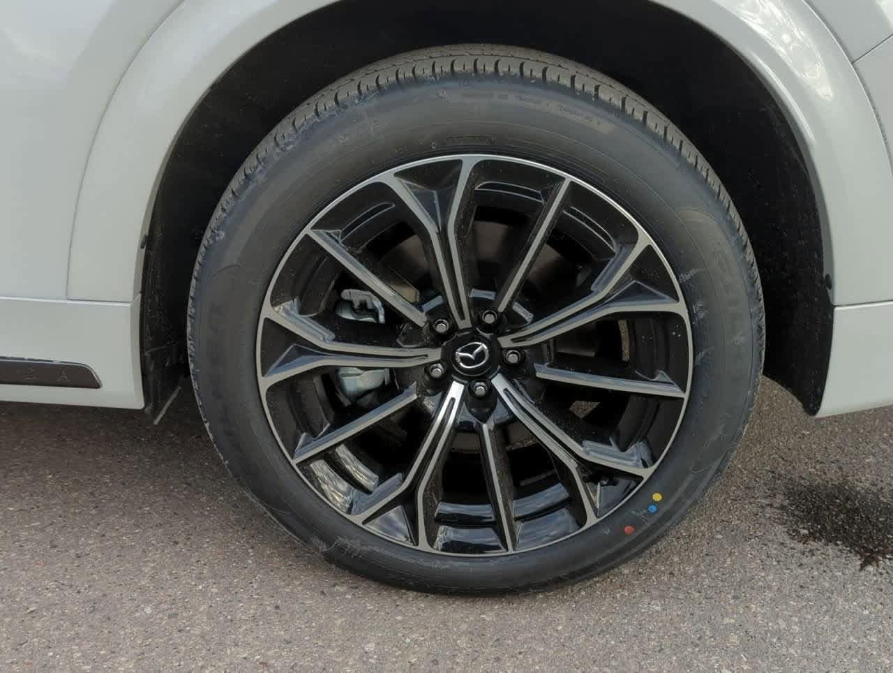 Thumbnail: 2025 Mazda CX-70 - 12