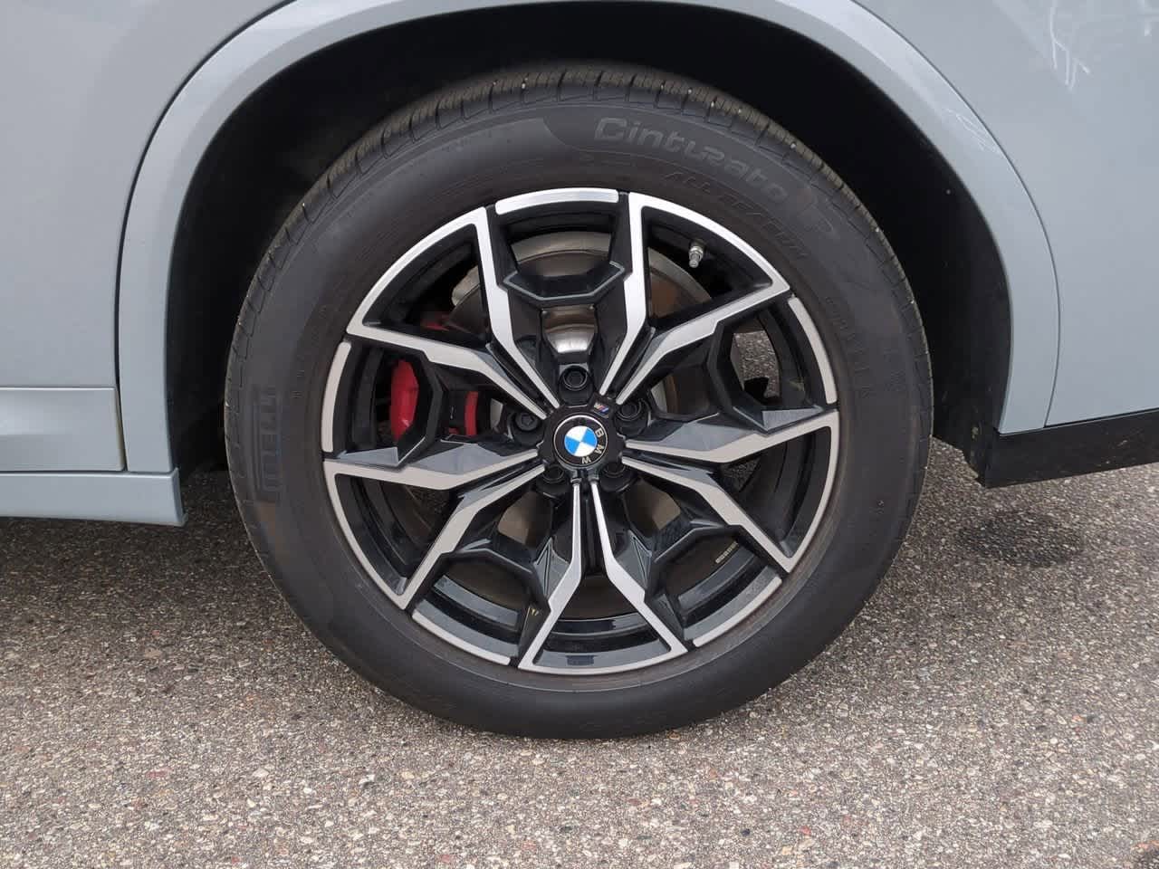 Thumbnail: 2024 BMW X4 - 12