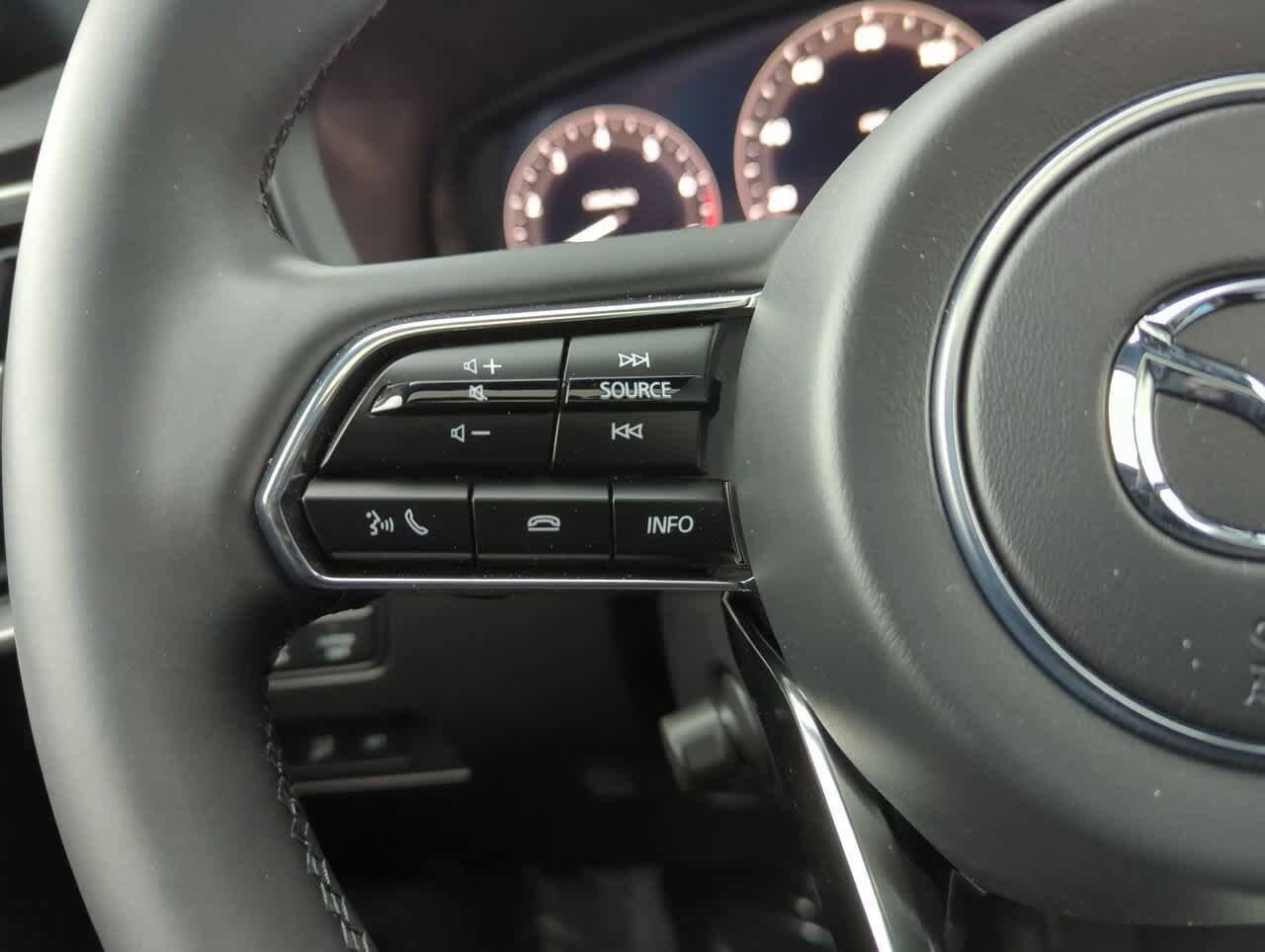 Thumbnail: 2025 Mazda CX-70 - 23