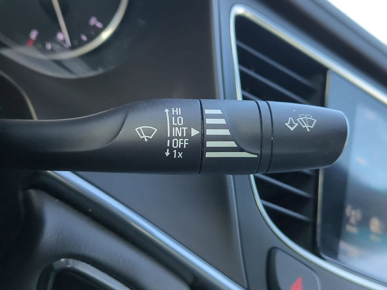 Thumbnail: 2017 Buick LaCrosse - 26