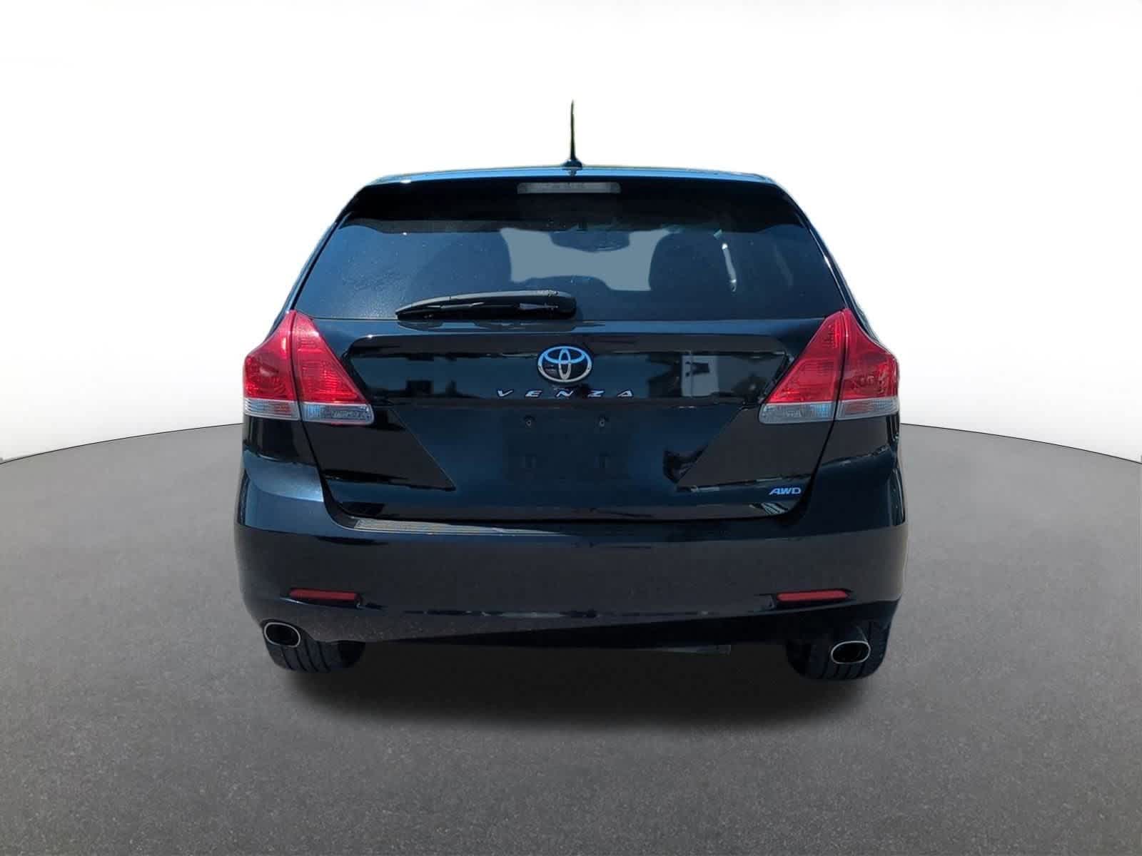 Thumbnail: 2011 Toyota Venza - 5