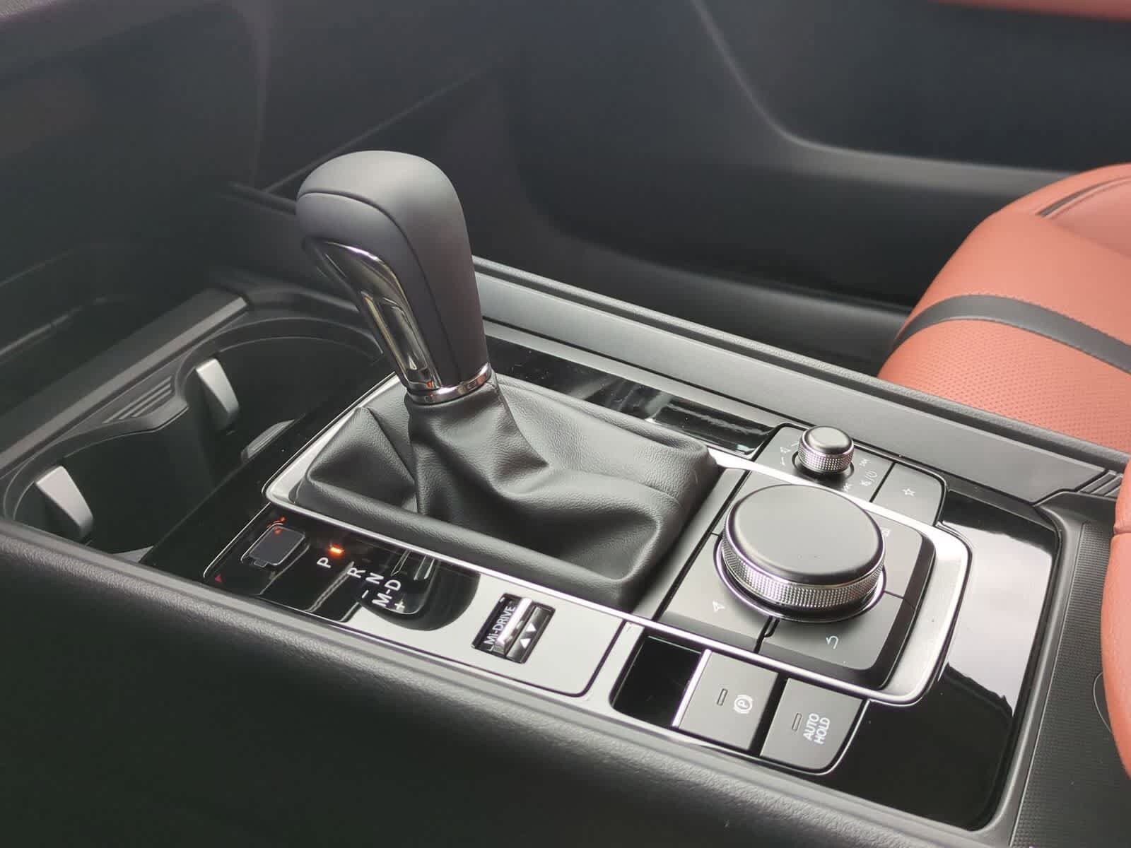 Thumbnail: 2026 Mazda CX-50 - 32