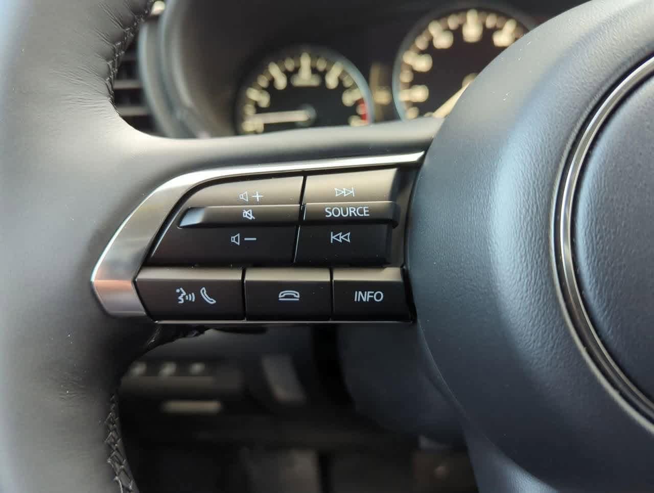 Thumbnail: 2025 Mazda CX-30 - 23