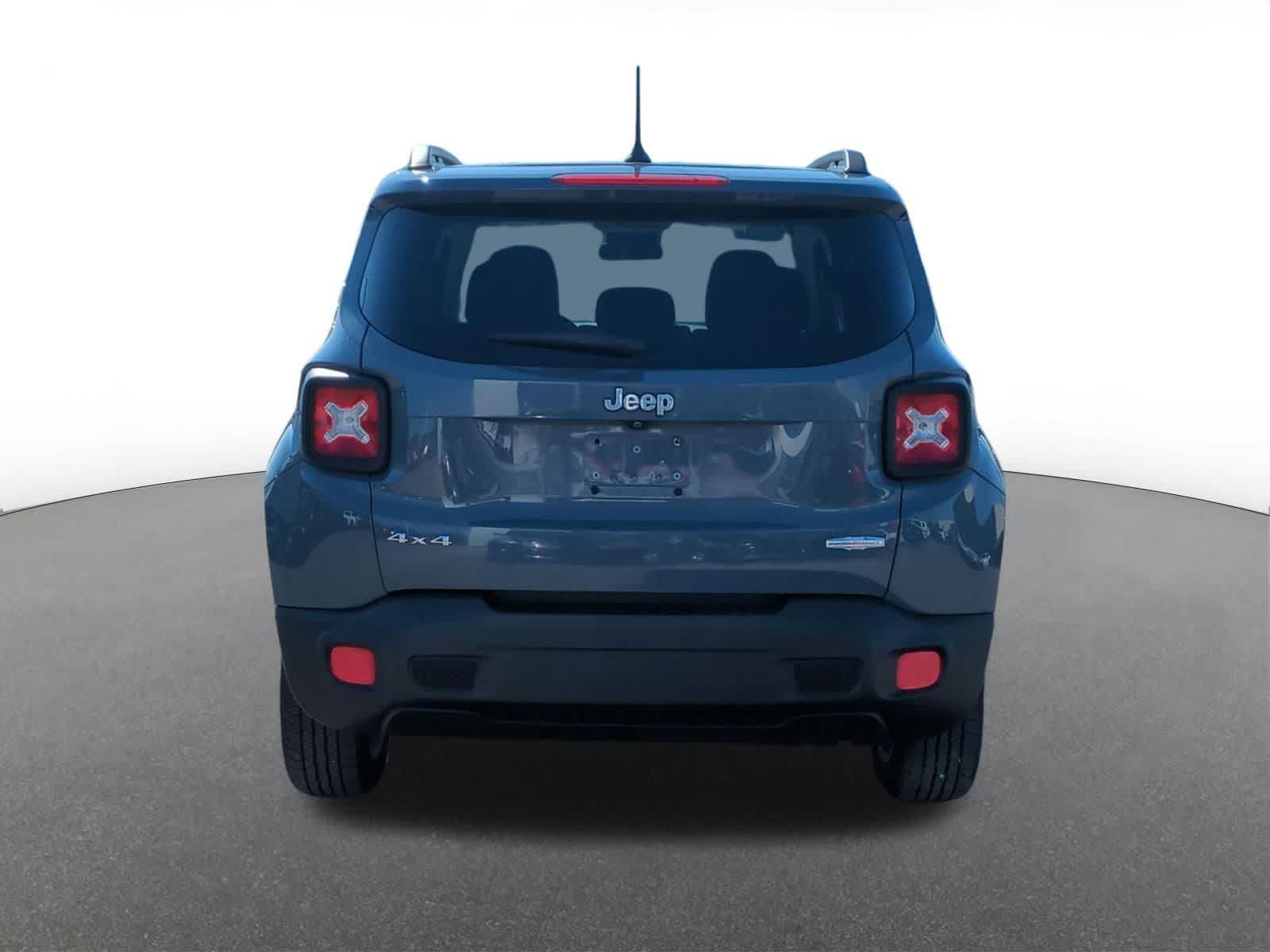 Thumbnail: 2017 Jeep Renegade - 5