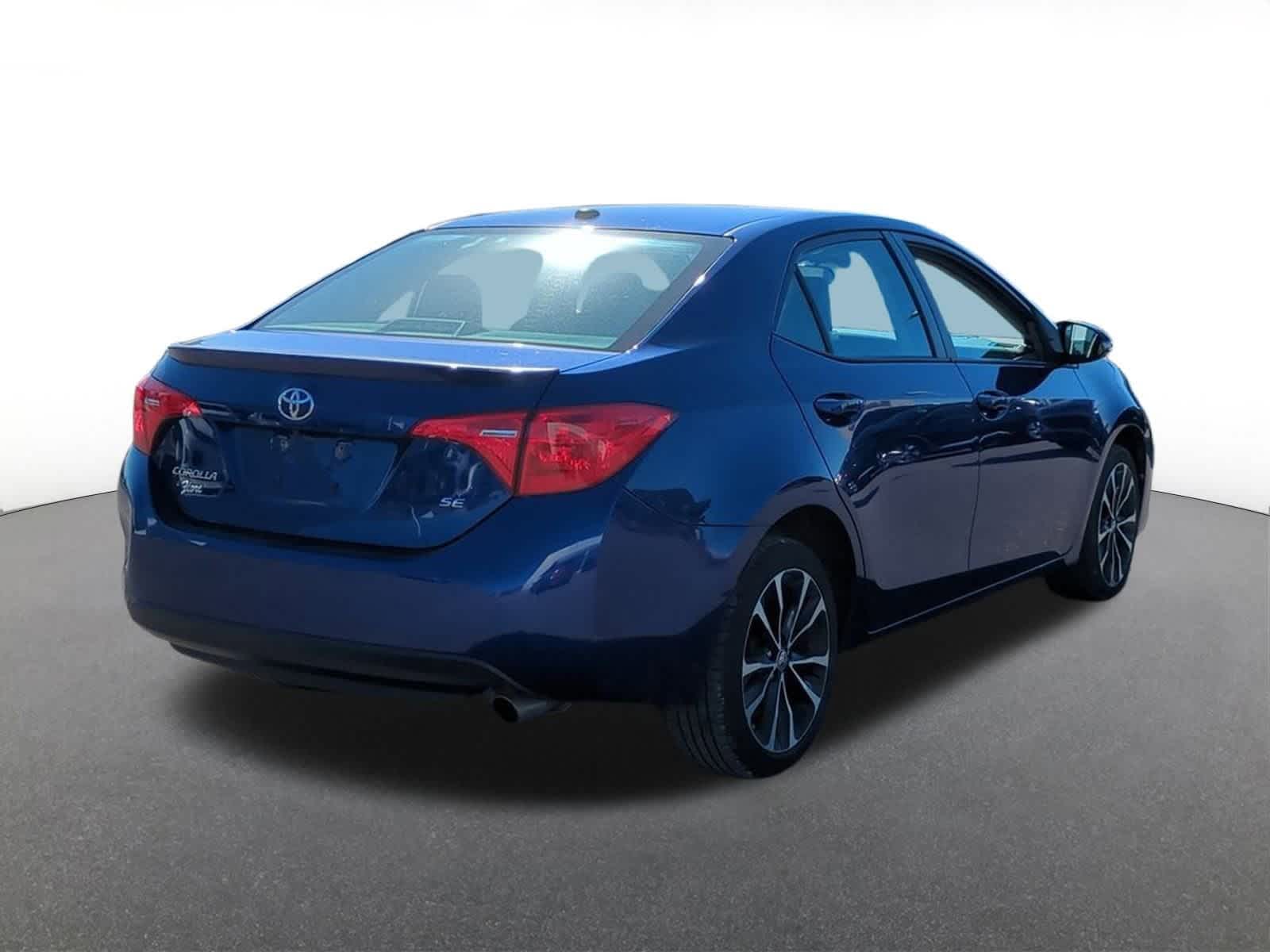 Thumbnail: 2017 Toyota Corolla - 6