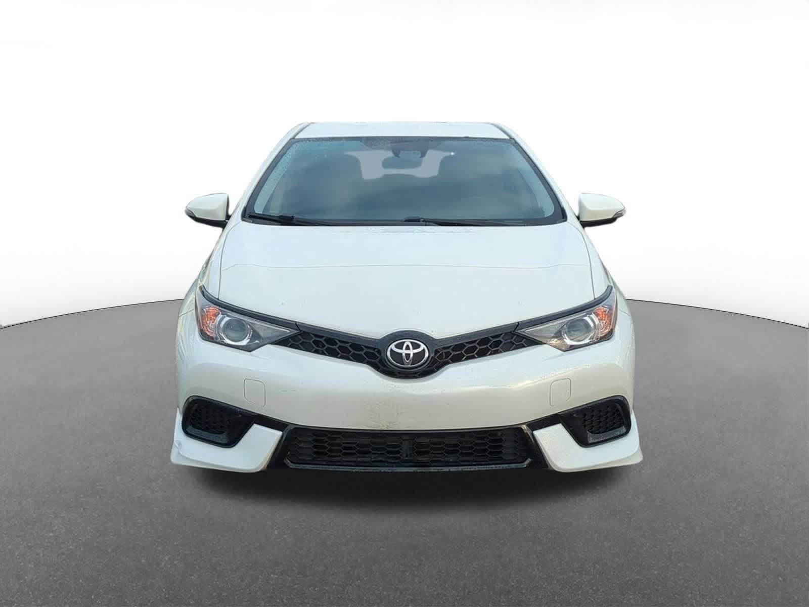 Thumbnail: 2017 Toyota Corolla iM - 9