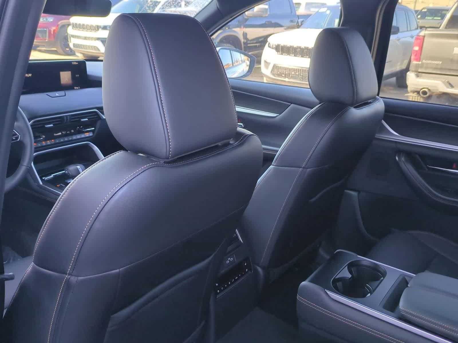 Thumbnail: 2026 Mazda CX-90 - 17