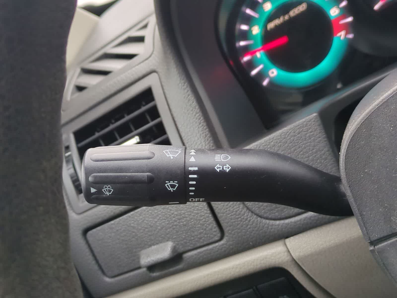 Thumbnail: 2010 Ford Fusion - 26