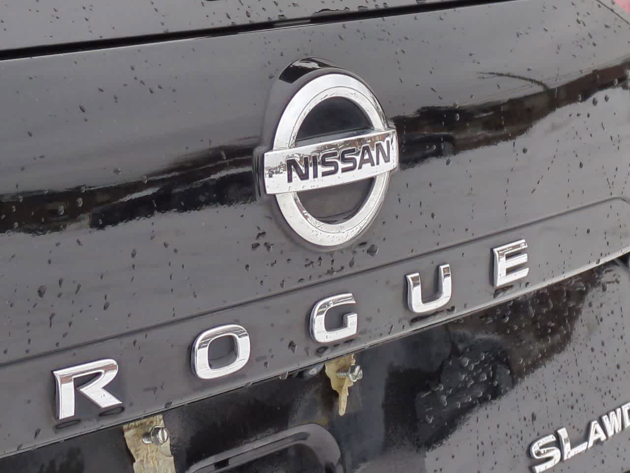 Thumbnail: 2021 Nissan Rogue - 12