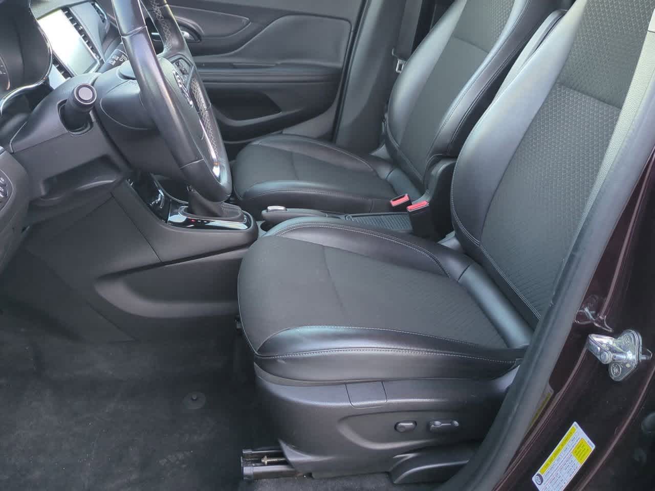 Thumbnail: 2018 Buick Encore - 15