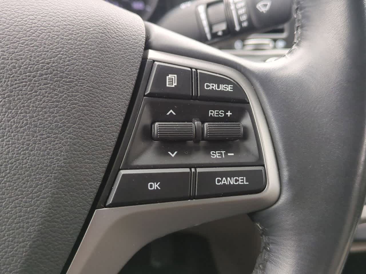 Thumbnail: 2017 Hyundai Elantra - 25