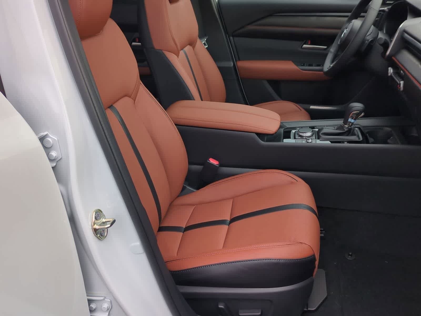 Thumbnail: 2026 Mazda CX-50 - 22