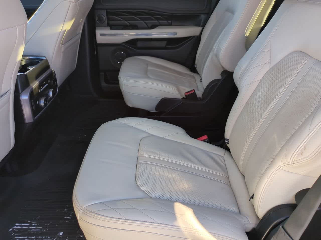 Thumbnail: 2018 Ford Expedition - 20