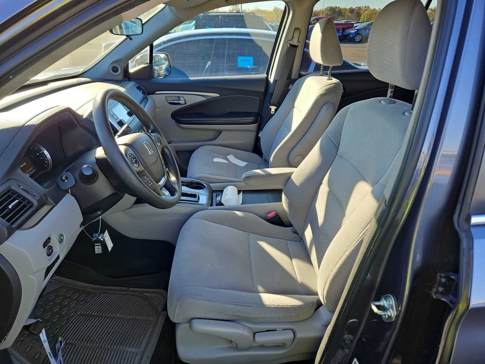 Thumbnail: 2016 Honda Pilot - 7