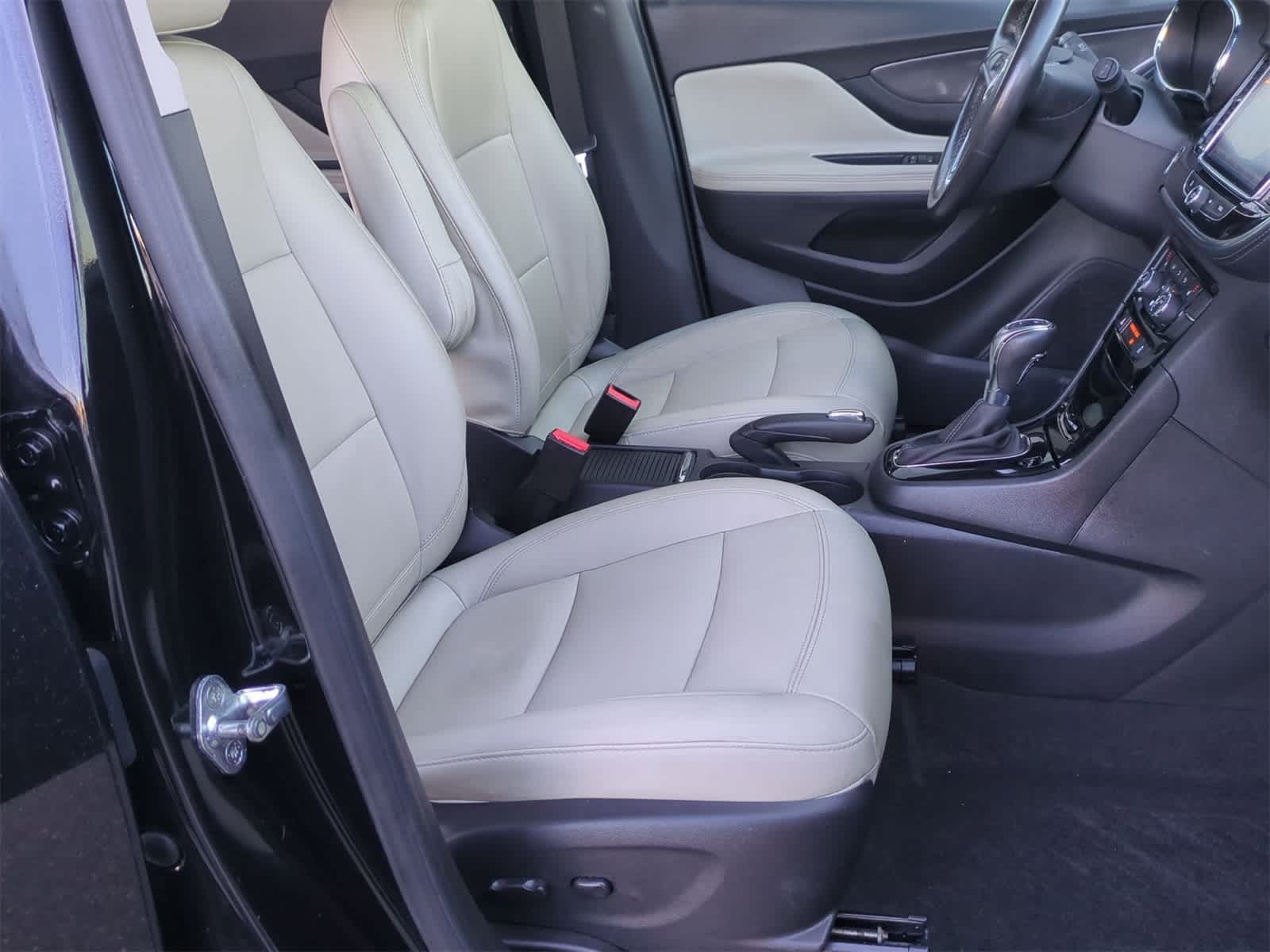 Thumbnail: 2017 Buick Encore - 20