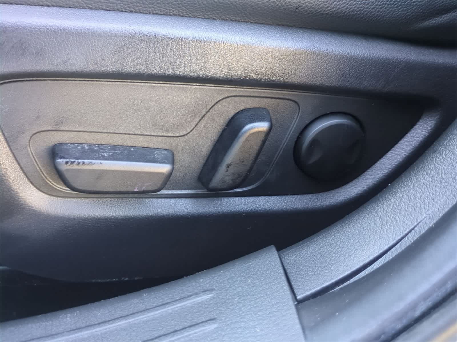 Thumbnail: 2023 Mazda CX-50 - 16