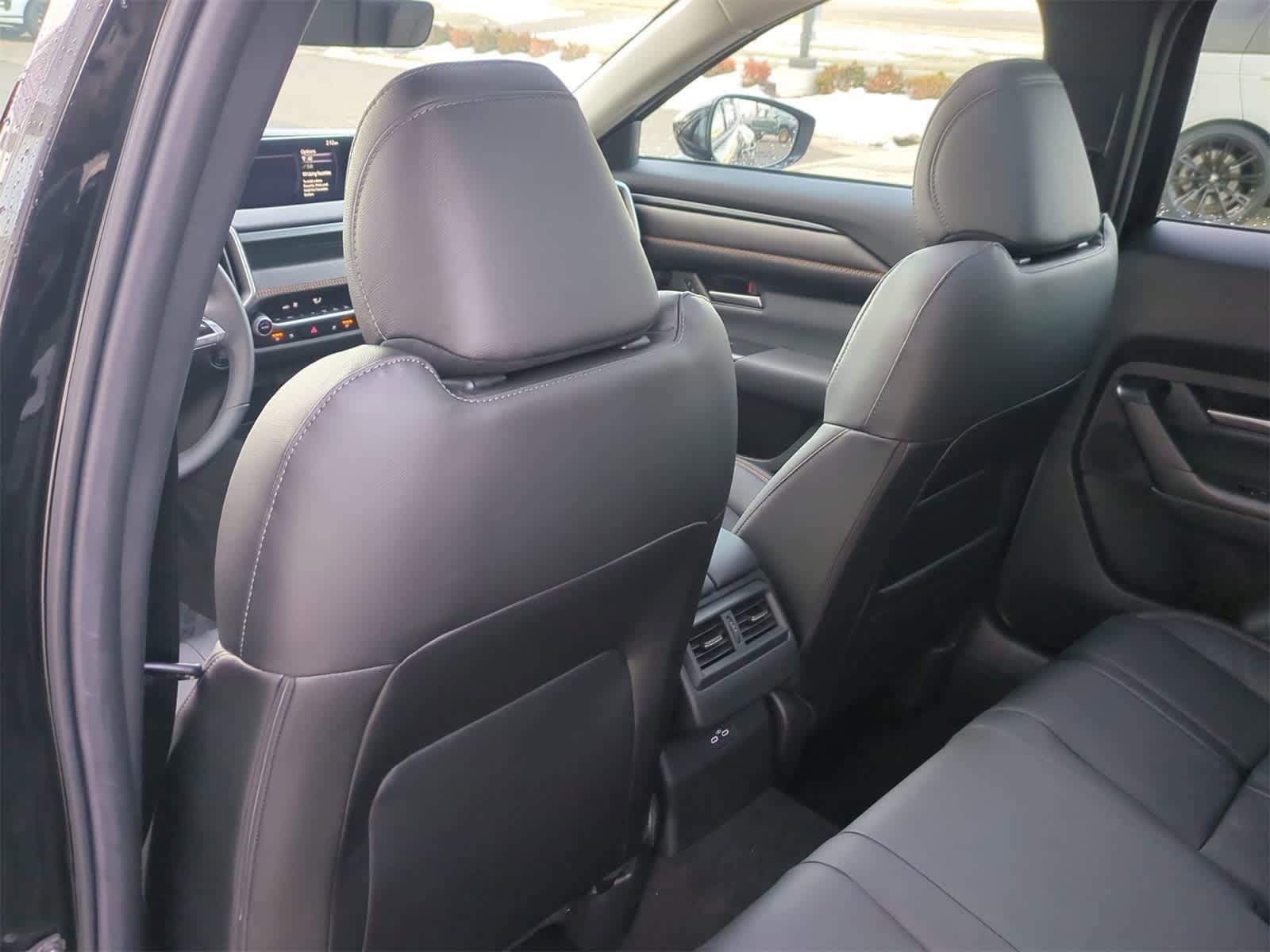 Thumbnail: 2026 Mazda CX-50 - 17