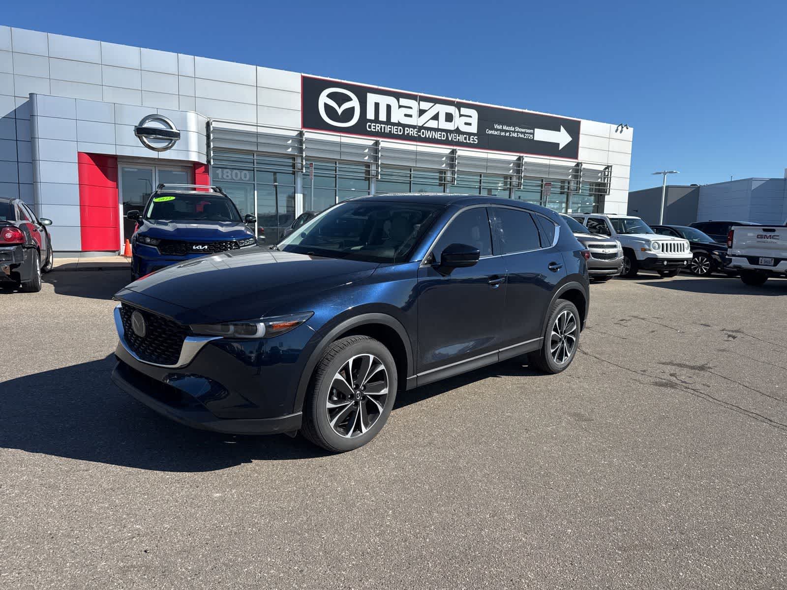2023 Mazda CX-5 S Premium Plus package Auto AWD's photo