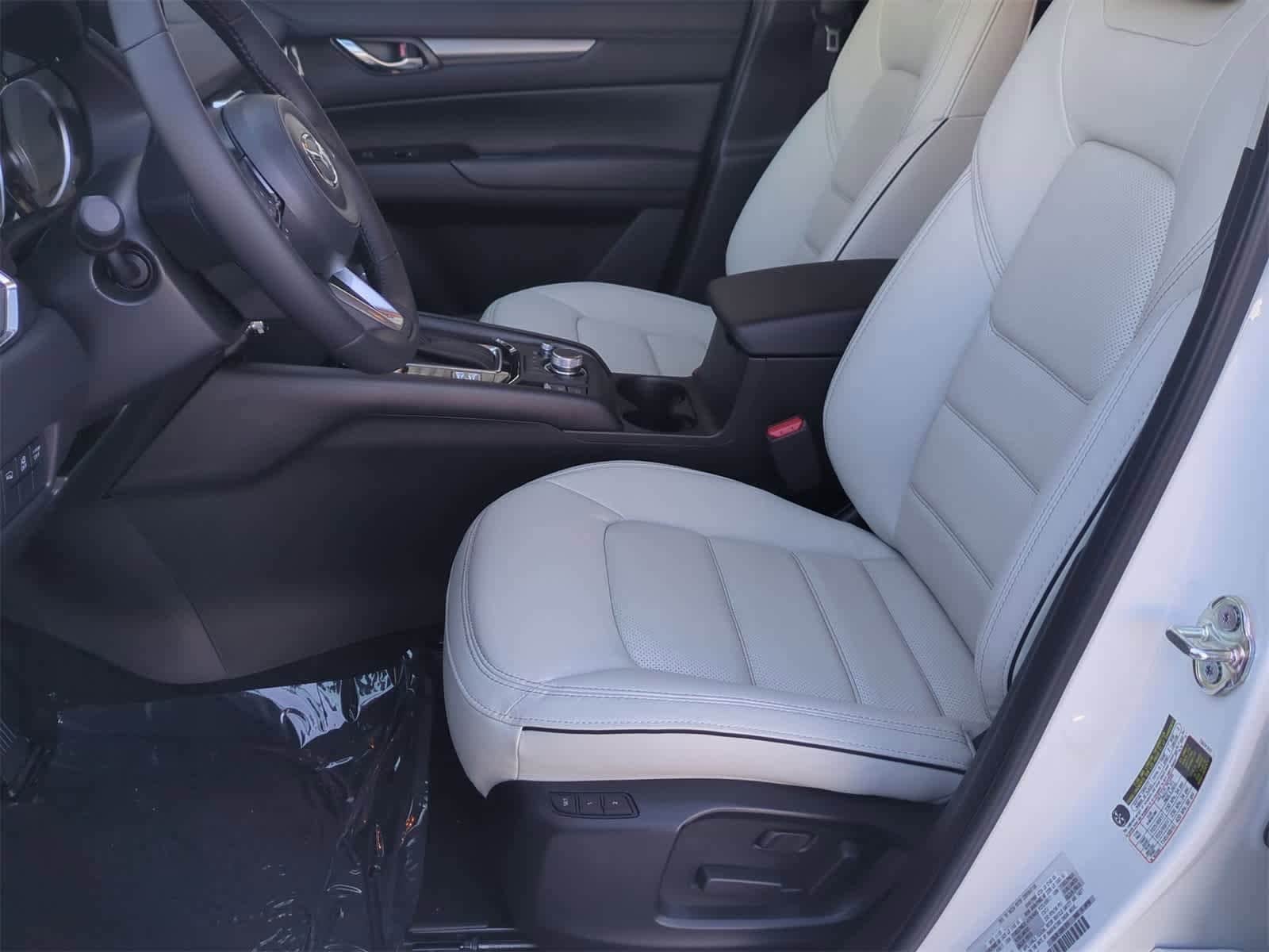 Thumbnail: 2025 Mazda CX-5 - 15