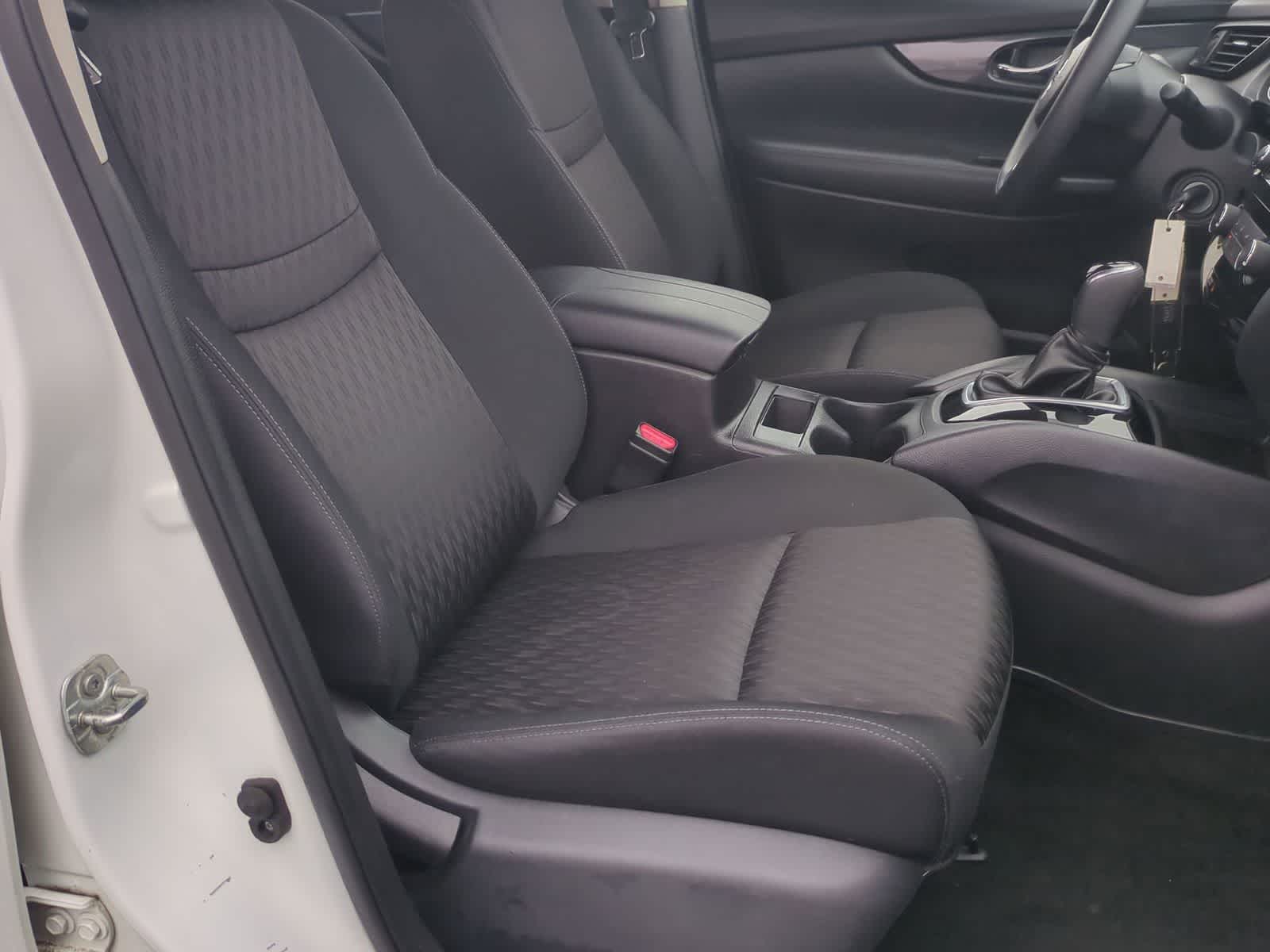 Thumbnail: 2018 Nissan Rogue - 20