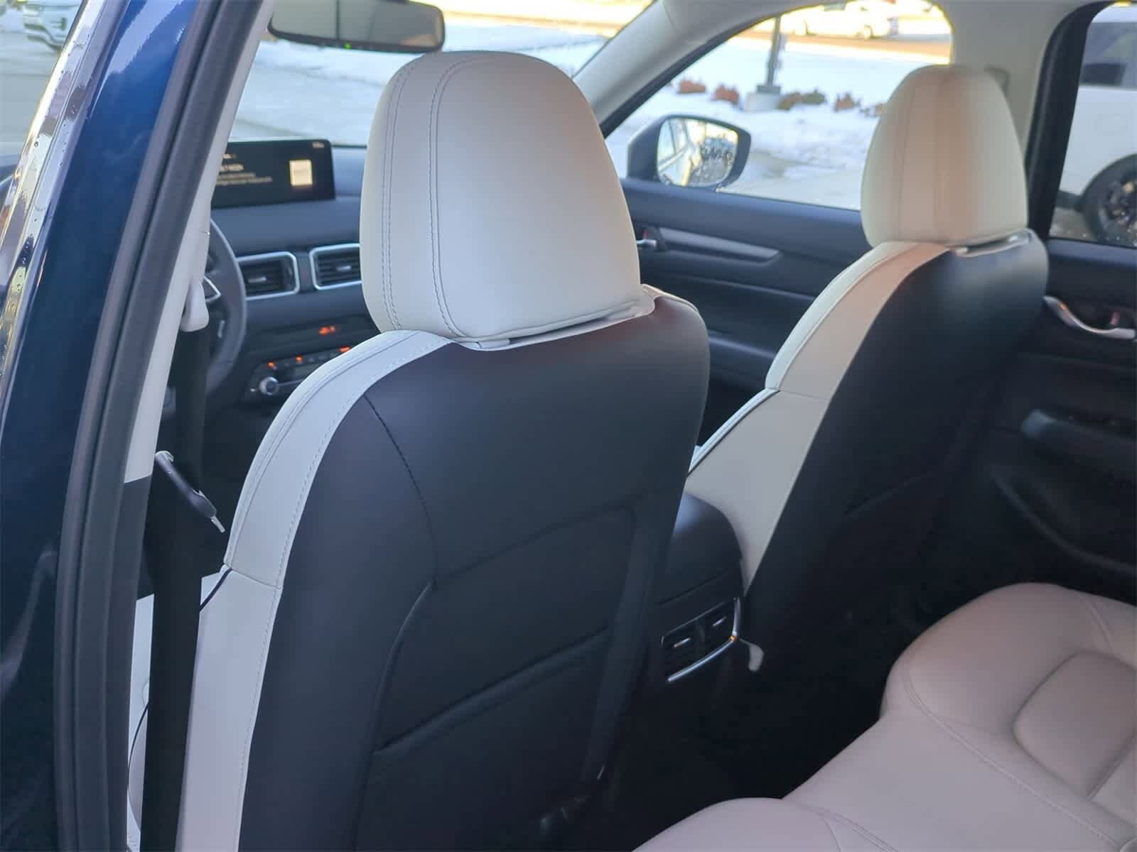 Thumbnail: 2025 Mazda CX-5 - 17