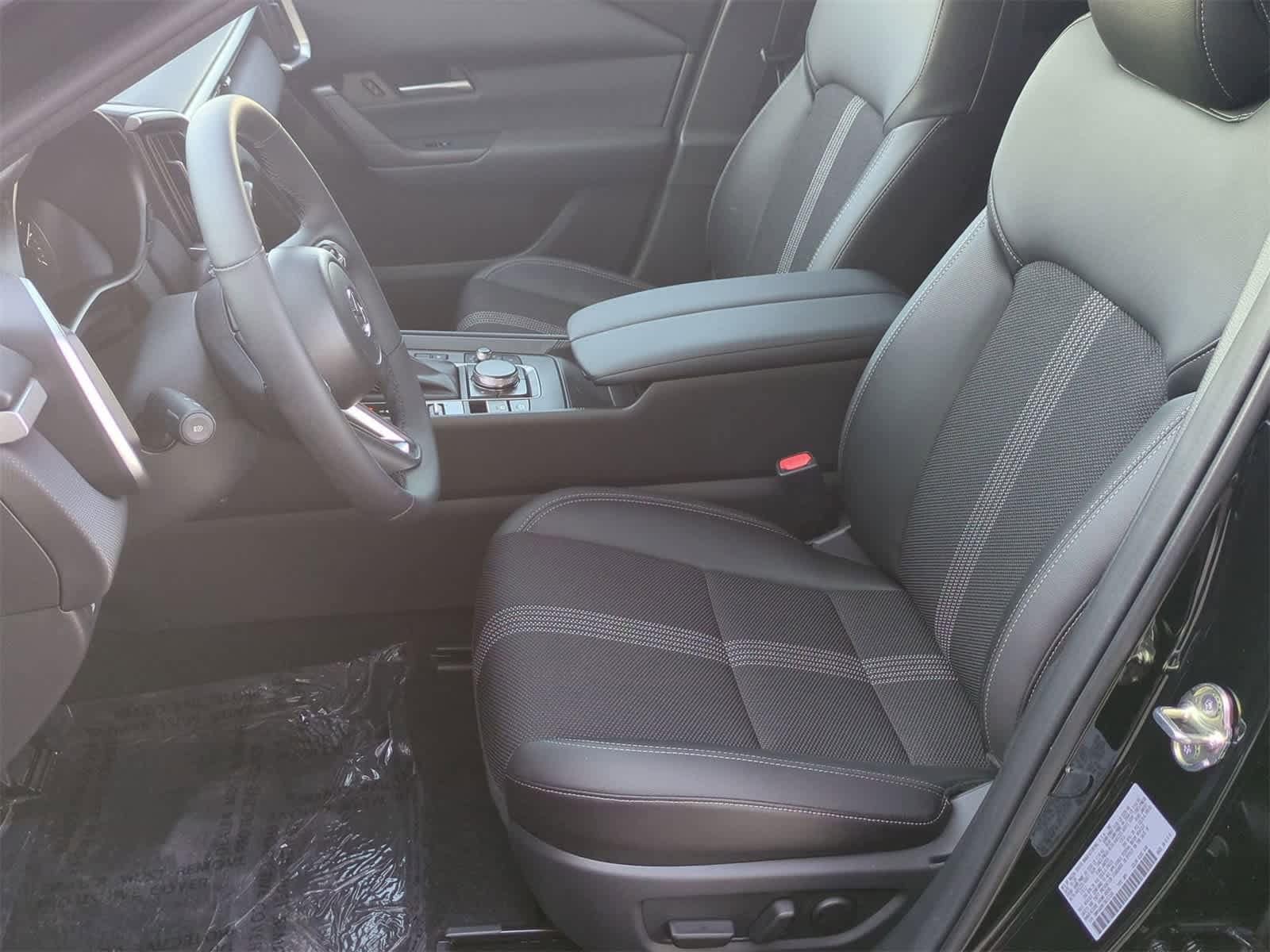 Thumbnail: 2026 Mazda CX-50 - 15