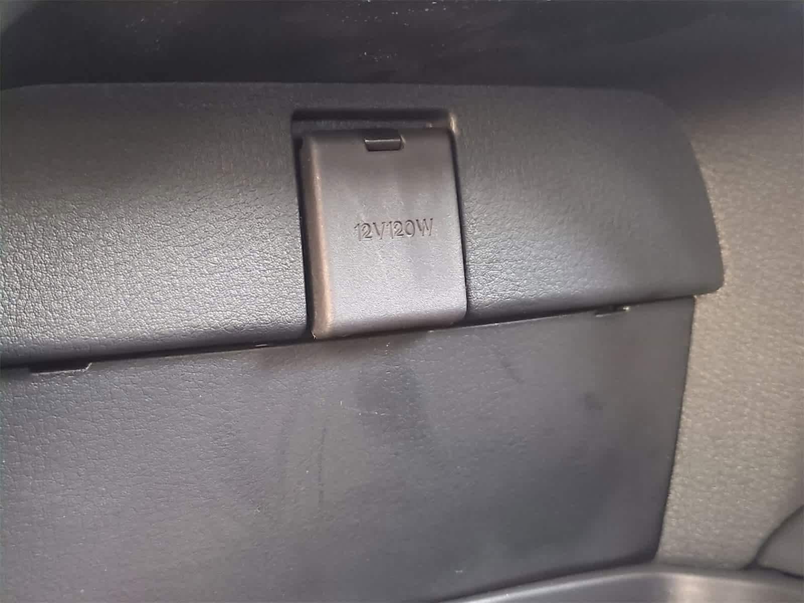 Thumbnail: 2026 Mazda CX-50 - 31