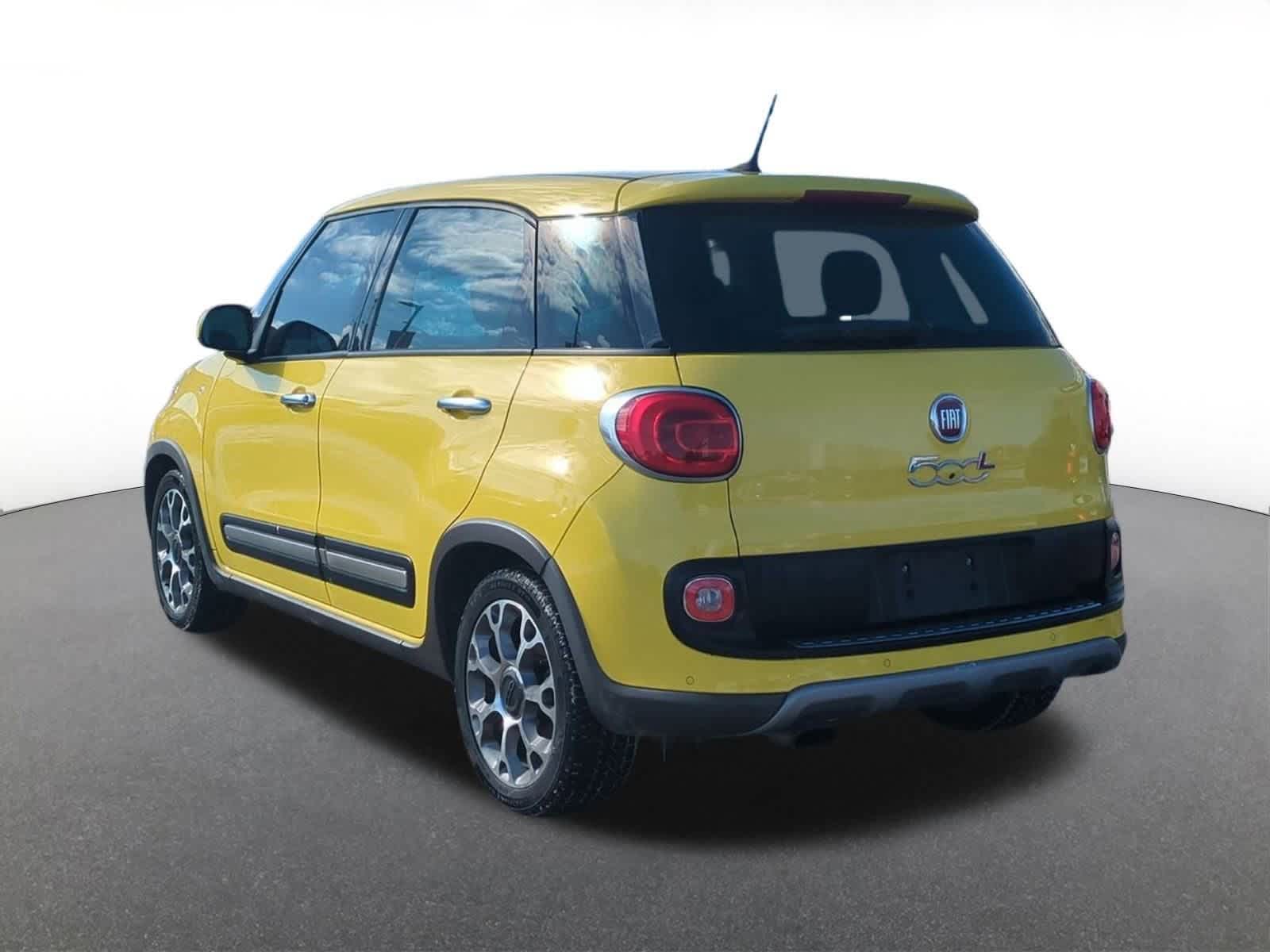 Thumbnail: 2014 Fiat 500L - 4
