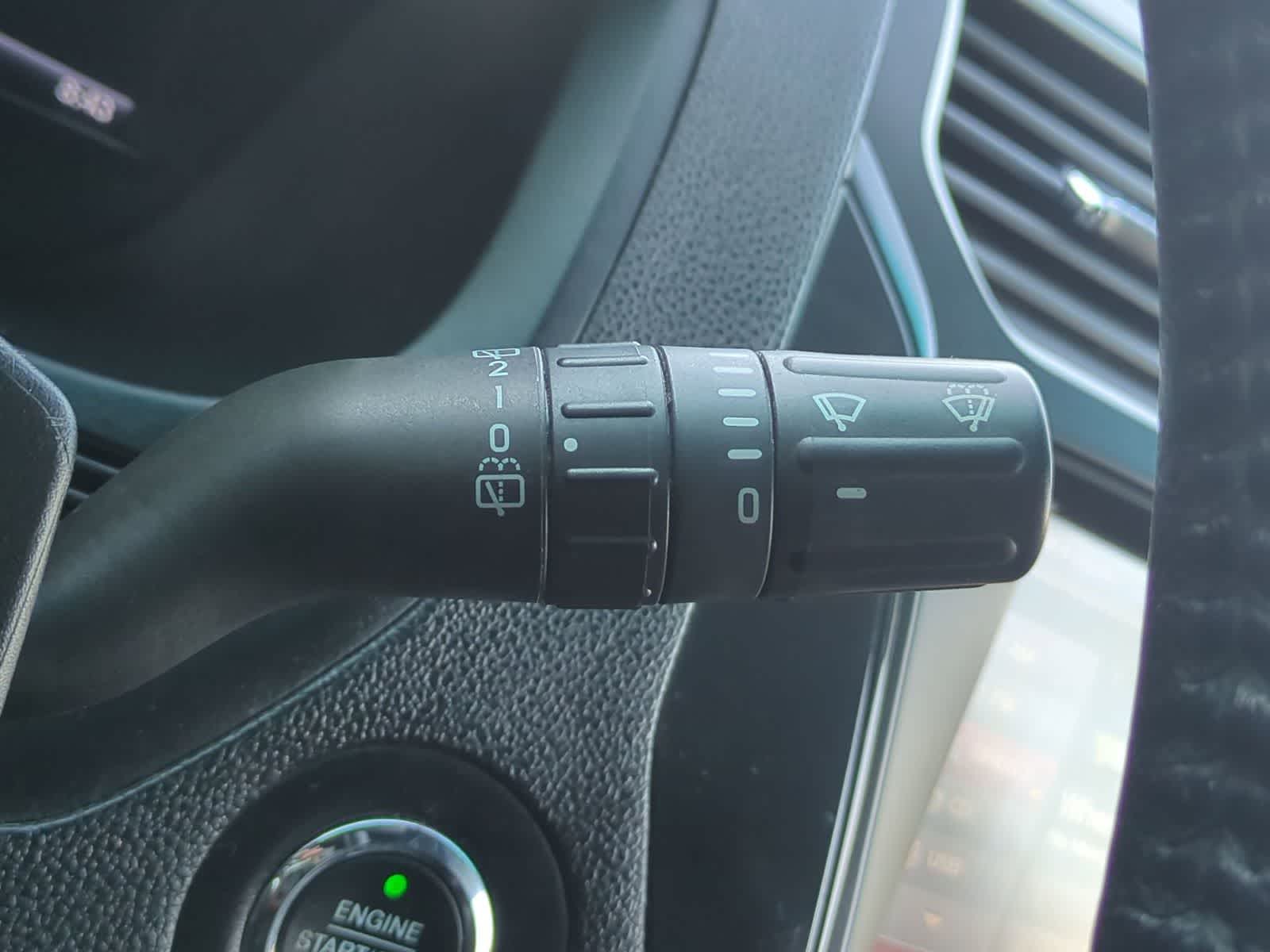 Thumbnail: 2016 Ford Explorer - 29