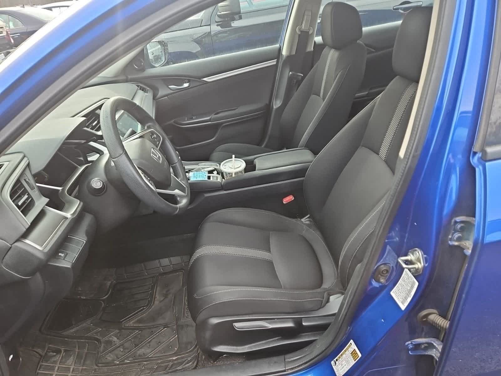 Thumbnail: 2017 Honda Civic - 4