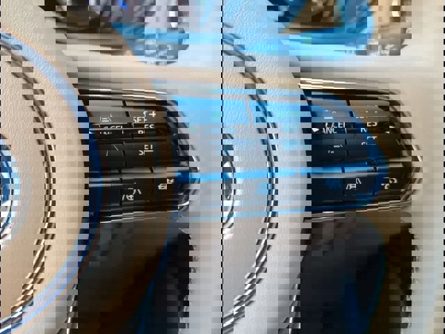 2025 Mazda CX-70  24