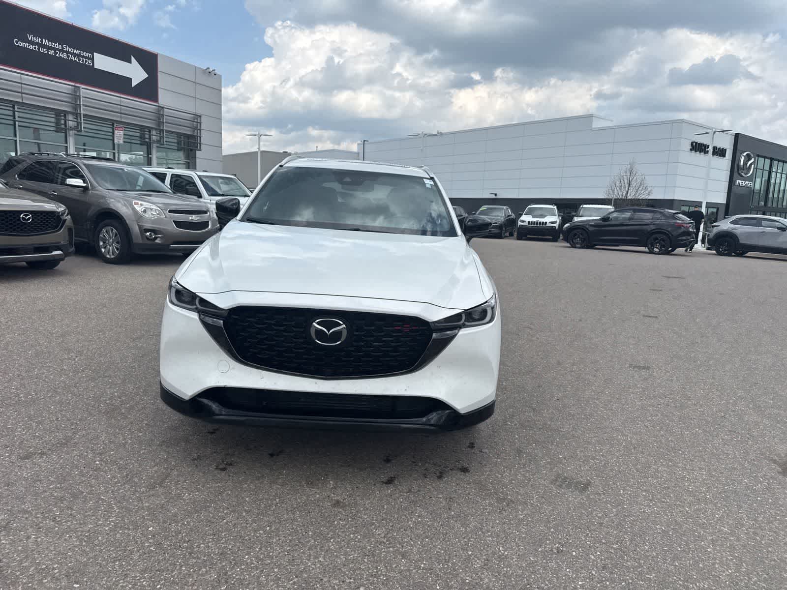 Thumbnail: 2023 Mazda CX-5 - 2