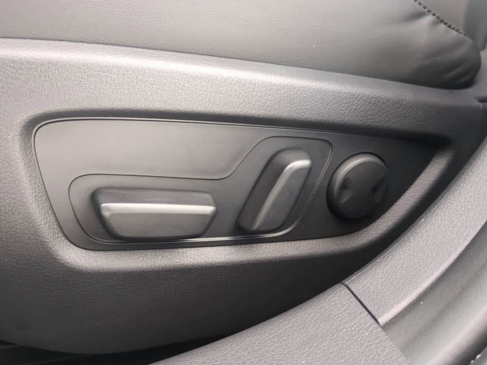 Thumbnail: 2026 Mazda CX-30 - 16